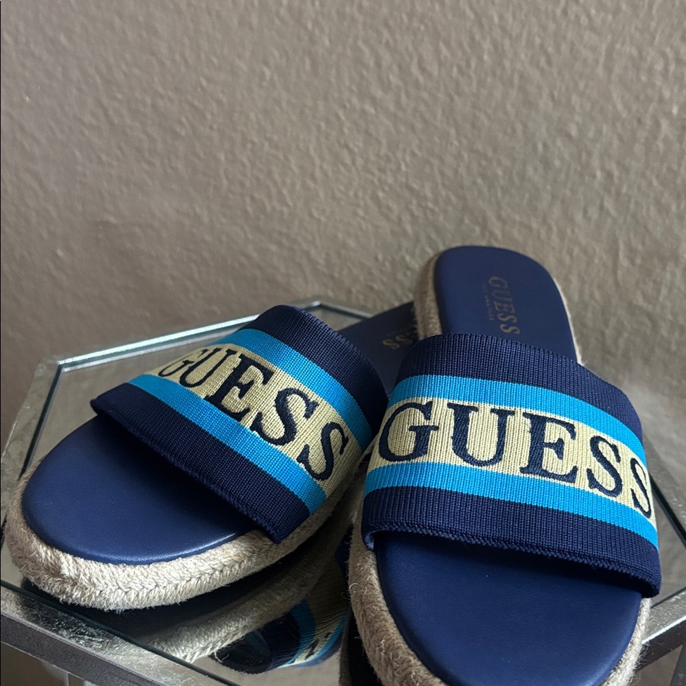 GUESS Navy and Cream Slides